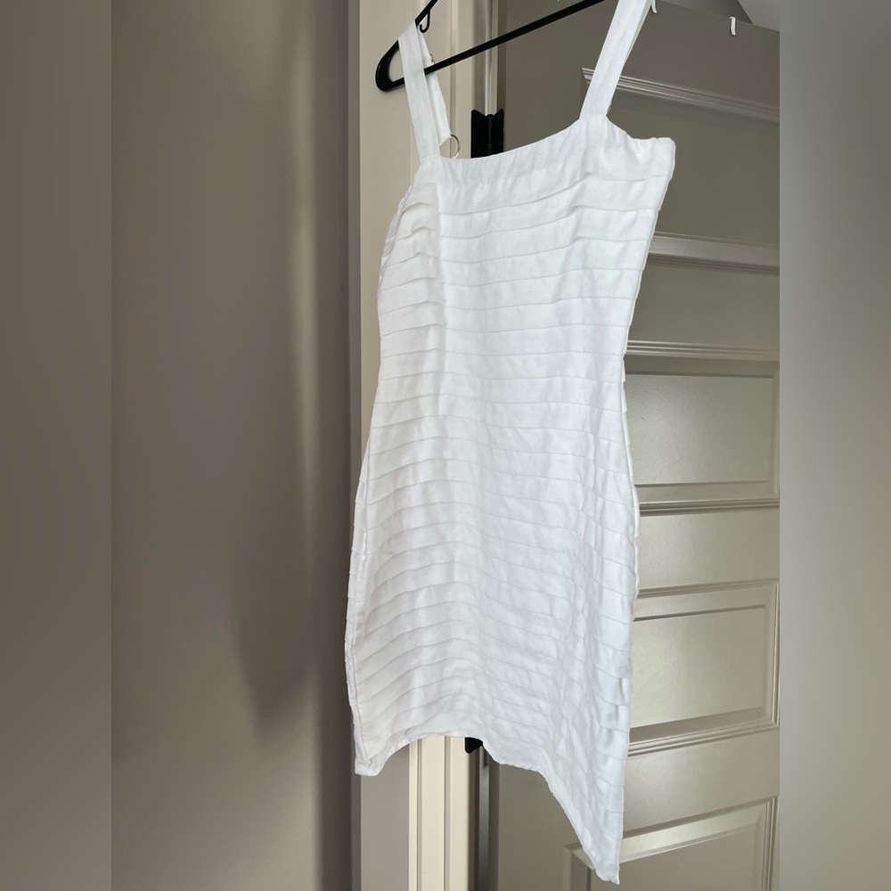 DISSH MARNIE WHITE LINEN PINTUCK DRESS - Picture 4 of 7